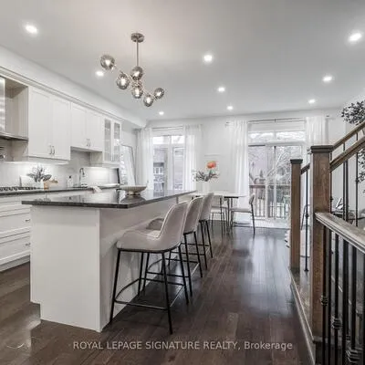 14,&nbsp;Queen Mary, East Woodbridge, Vaughan