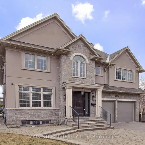 Premium freehold home for sale: 267, King High, Beverley Glen, Vaughan