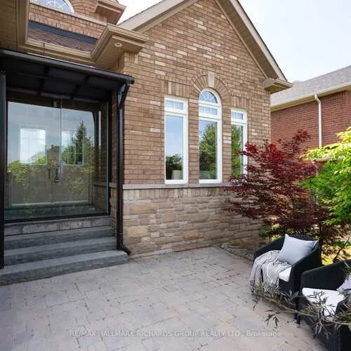 Premium freehold home for sale: 42, Germana, Rural Vaughan, Vaughan