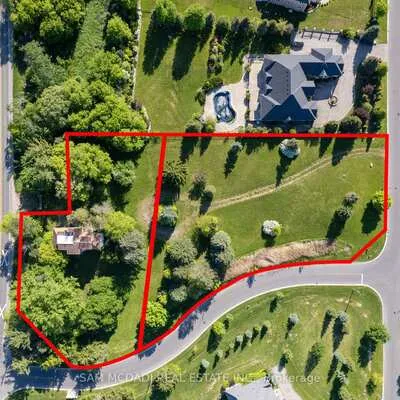 10 & 16,&nbsp;Richard Lovat & Charles Cooper, Kleinburg, Vaughan