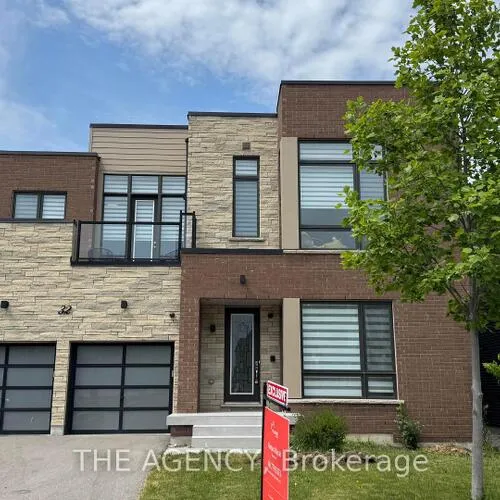 Premium freehold home for sale: 32, Conger, Patterson, Vaughan