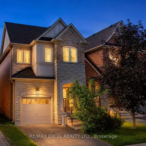 Premium freehold home for sale: 176, Sir Sanford Fleming, Patterson, Vaughan