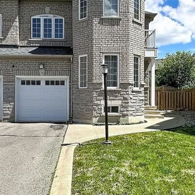 15,&nbsp;Bellefontaine, Maple, Vaughan