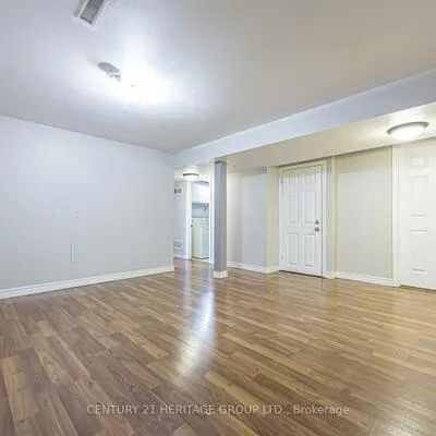 8,&nbsp;Millcroft, Brownridge, Vaughan