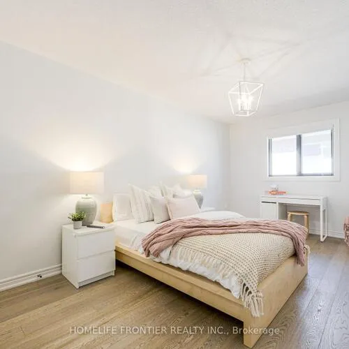 Premium freehold home for sale: 126, Forecastle, Patterson, Vaughan