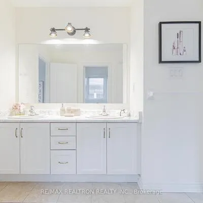143,&nbsp;Shelbourne, Vellore Village, Vaughan