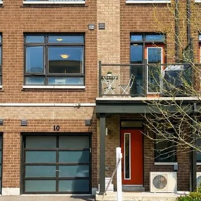 10,&nbsp;Tauton, Vaughan Grove, Vaughan