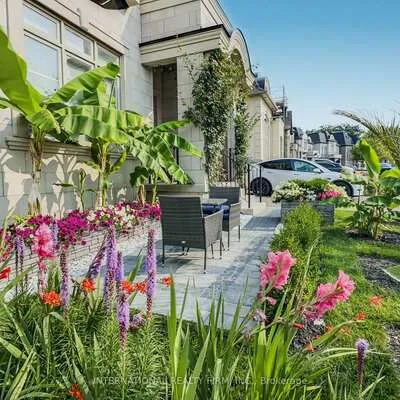 150,&nbsp;Cannes, Vellore Village, Vaughan