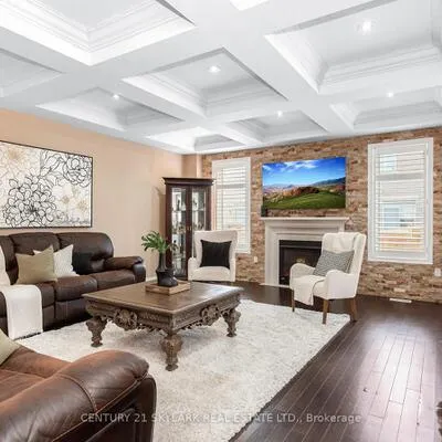 20,&nbsp;Nocturne, Kleinburg, Vaughan