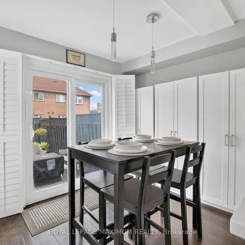Premium freehold home for sale: 6, Jensen, Maple, Vaughan