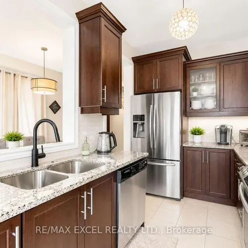 Premium freehold home for sale: 176, Sir Sanford Fleming, Patterson, Vaughan