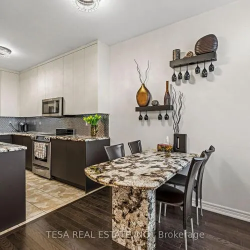 Premium freehold home for sale: 417, Lady Nadia, Patterson, Vaughan