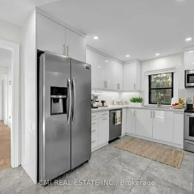 153,&nbsp;Clarence, West Woodbridge, Vaughan