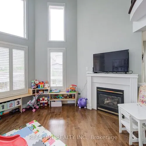 Premium freehold home for sale: 191, Drummond, Maple, Vaughan