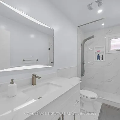 107,&nbsp;Roxborough, Uplands, Vaughan