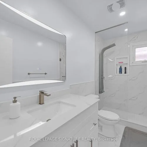 Premium freehold home for sale: 107, Roxborough, Uplands, Vaughan