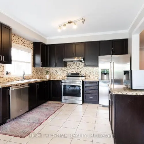 Premium freehold home for sale: 182, Maurier, Patterson, Vaughan