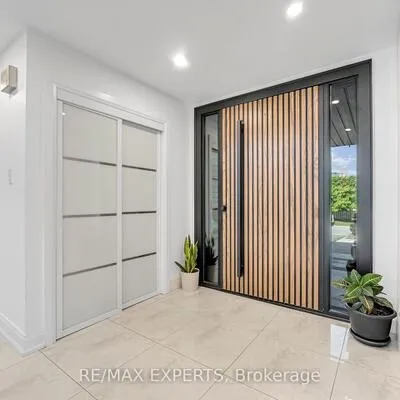 212,&nbsp;Bordeaux, East Woodbridge, Vaughan