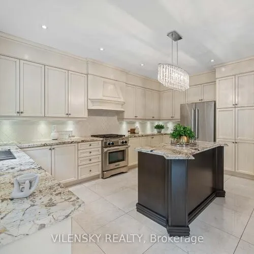 Premium freehold home for sale: 51, Lady Karen, Patterson, Vaughan