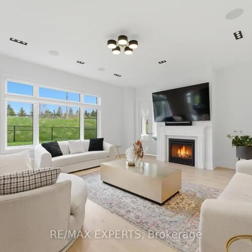 Premium freehold home for sale: 15, Sculpture Garden, Kleinburg, Vaughan