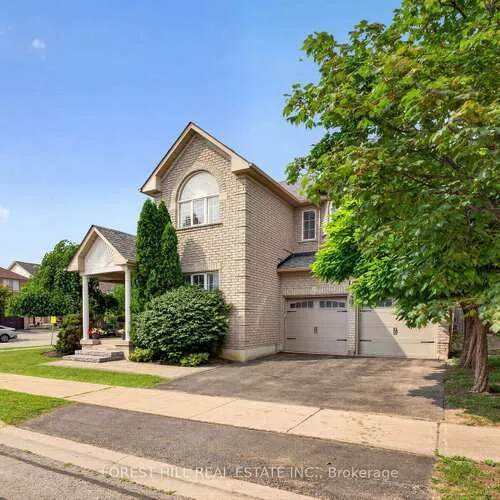 Premium freehold home for sale: 2, Foxfield, Patterson, Vaughan
