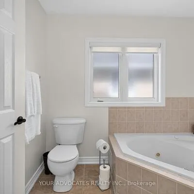 228,&nbsp;Twin Hills, Vellore Village, Vaughan