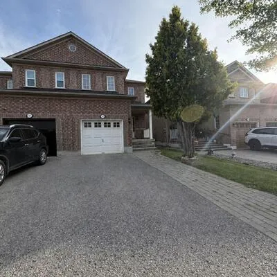 50,&nbsp;Casabel, Vellore Village, Vaughan