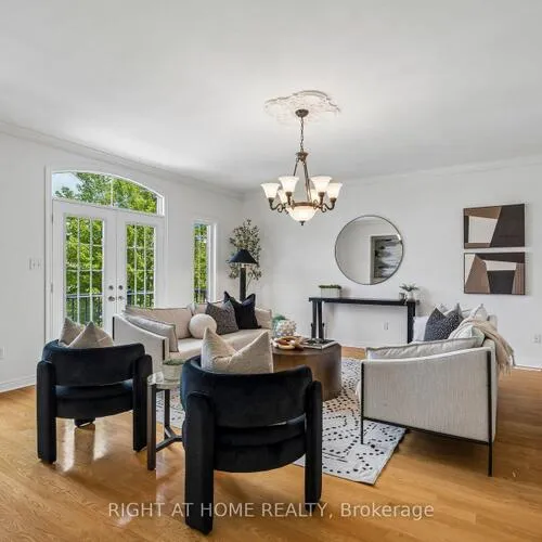 Premium freehold home for sale: 251, Sonoma, Sonoma Heights, Vaughan