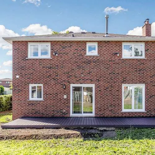 Premium freehold home for sale: 2, Janus, West Woodbridge, Vaughan