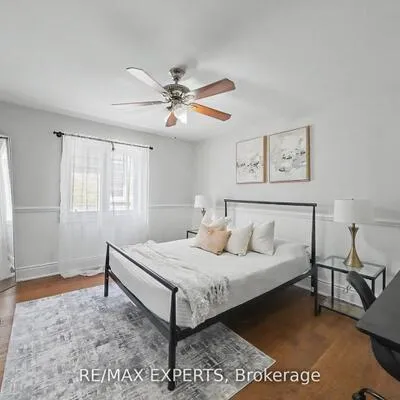 74,&nbsp;Dunrobin, Kleinburg, Vaughan