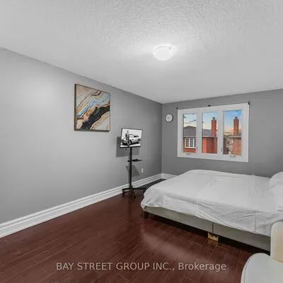 34,&nbsp;Lamp, West Woodbridge, Vaughan