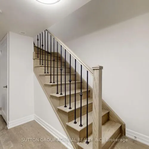 Premium freehold home for sale: 60, Juneau, East Woodbridge, Vaughan