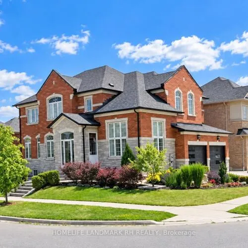 Premium freehold home for sale: 131, OBERFRICK, Patterson, Vaughan