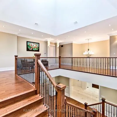 138,&nbsp;Centre, Uplands, Vaughan