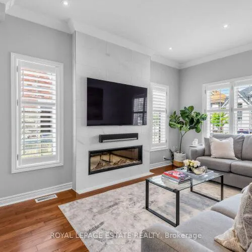 Premium freehold home for sale: 180, Jack Pine, Patterson, Vaughan