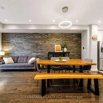 10604,&nbsp;Bathurst, Patterson, Vaughan