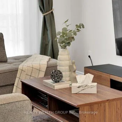 122,&nbsp;Dundonnell, Vellore Village, Vaughan
