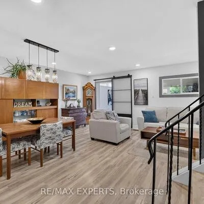 112,&nbsp;Andrea, East Woodbridge, Vaughan