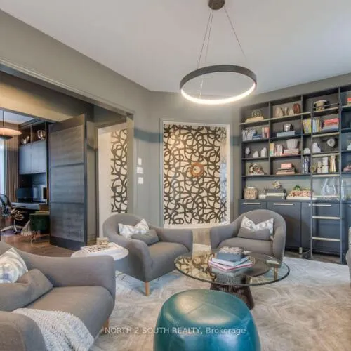 Premium freehold home for sale: 319, Glen Shields, Glen Shields, Vaughan