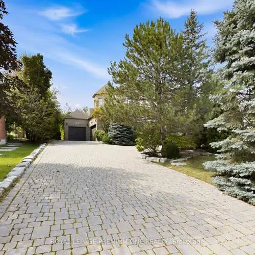 Premium freehold home for sale: 36, Northfield, Kleinburg, Vaughan