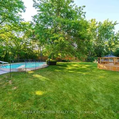 96,&nbsp;Markwood, Crestwood-Springfarm-Yorkhill, Vaughan