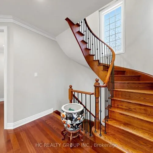 Premium freehold home for sale: 123, Ner Israel, Patterson, Vaughan