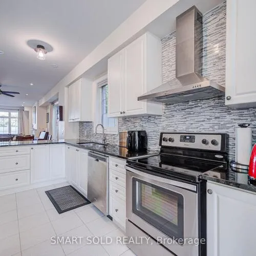 Premium freehold home for sale: 8777, Dufferin, Patterson, Vaughan
