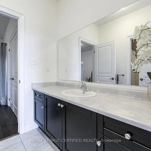 Premium freehold home for sale: 41, Danby, Kleinburg, Vaughan