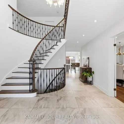 Premium freehold home for sale: 108, Killian, Maple, Vaughan