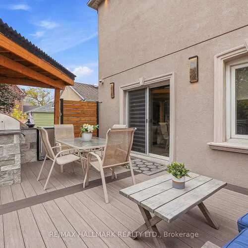 Premium freehold home for sale: 35, Rainbow, West Woodbridge, Vaughan