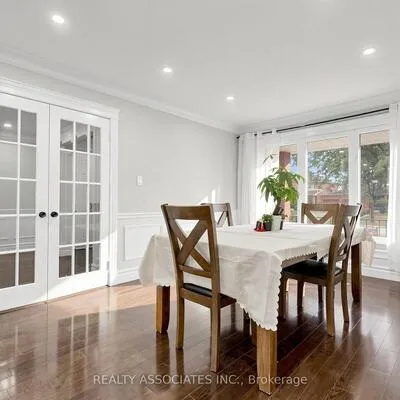 96,&nbsp;Zinnia, West Woodbridge, Vaughan