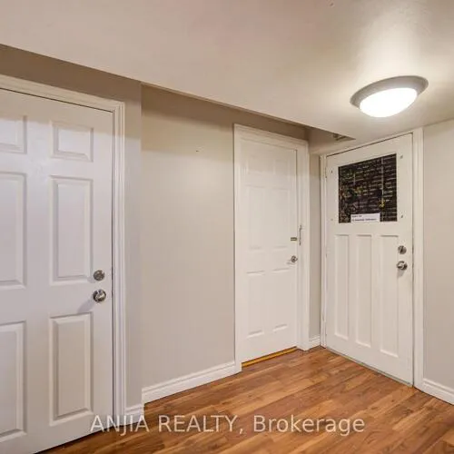 Premium freehold home for sale: 8, Millcroft, Brownridge, Vaughan